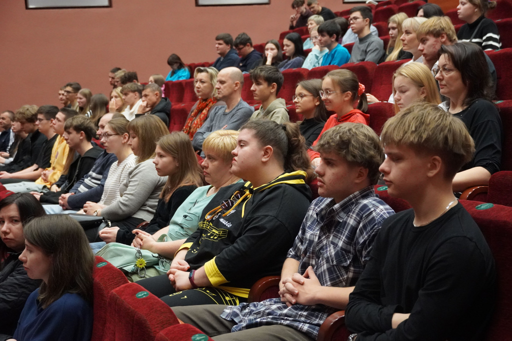 DSC01407 (00000003).jpg